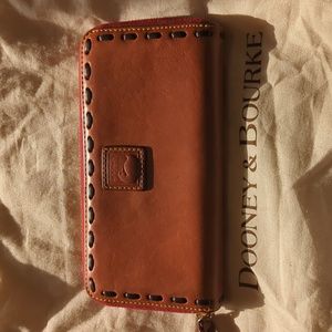 Dooney and Bourke Florentine Zip Wallet